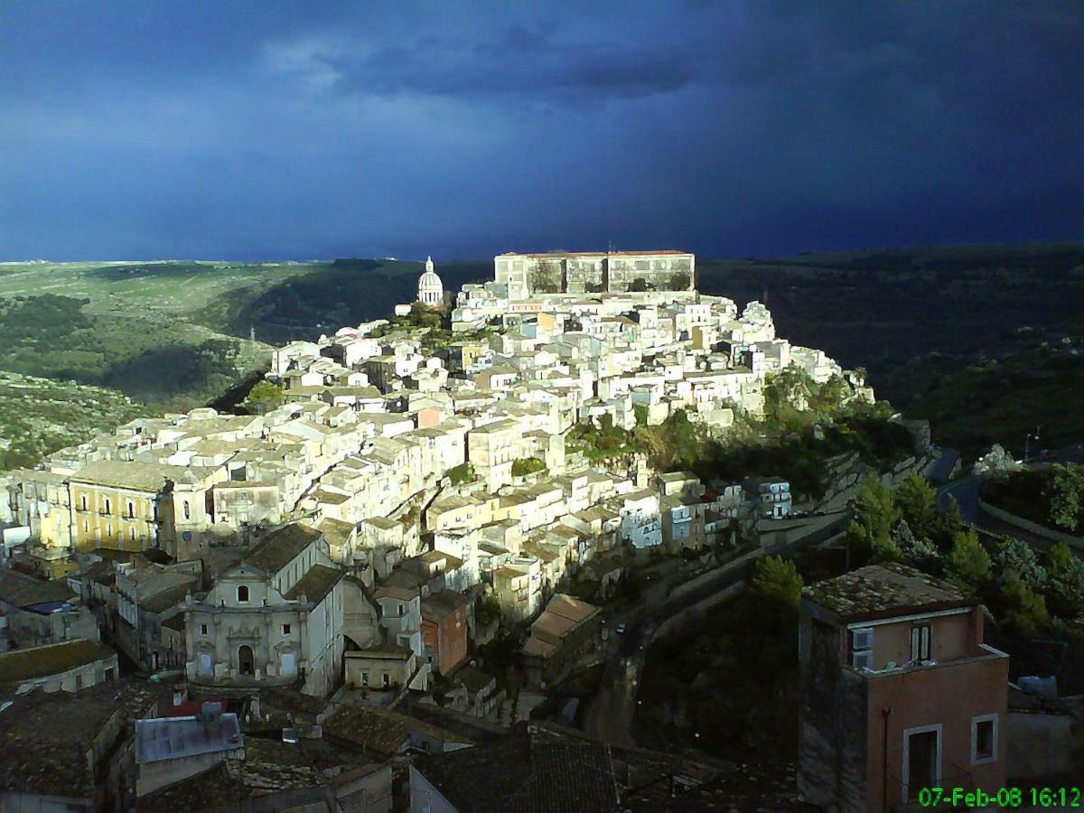 La Nicchia Villa Рагуза Екстериор снимка